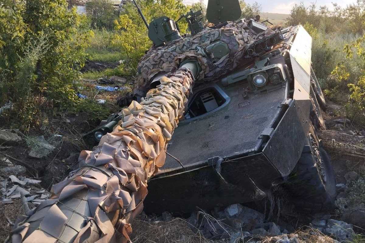 Танк ВСУ. Уничтоженные украинские танки. Уничтоженная украинская техника.